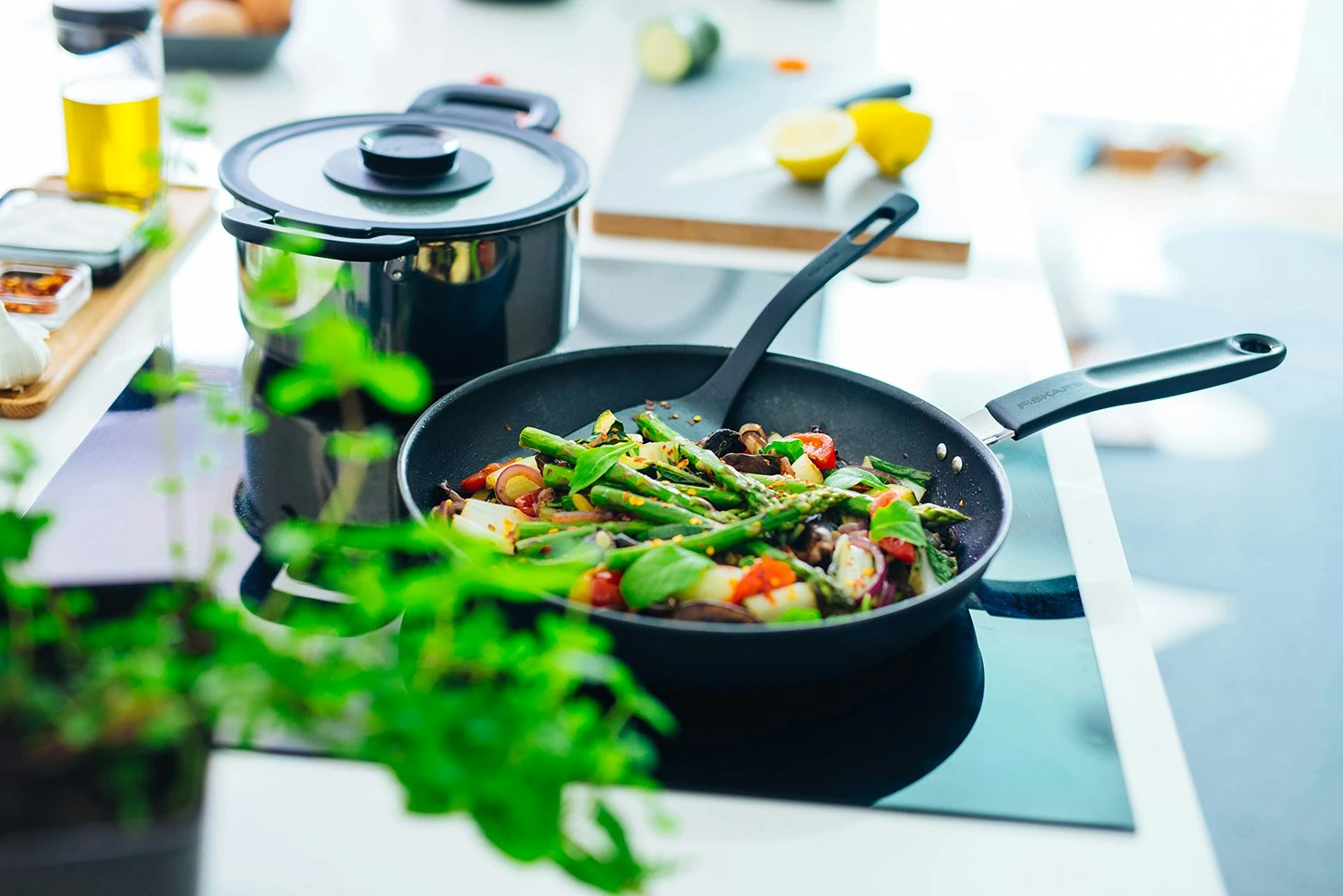 Fiskars Functional Form Pfanne Ø26cm – Bild 6