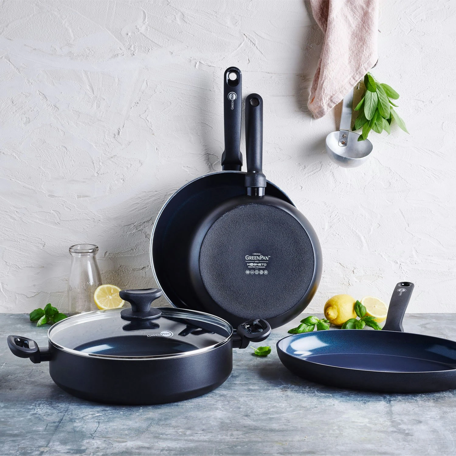 Greenpan Torino Wok-Pfanne 28 Cm / 3.6 L – Bild 2